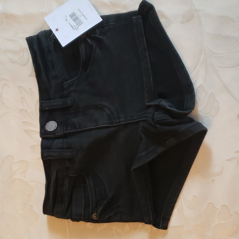 O'Reilly girls black jean shorts. NWT **204**